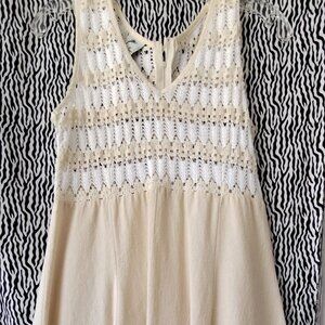 Beige Crochet Lace Linen Dress-Large. New without Tags.